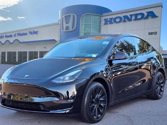 TESLA MODEL Y 2022 7SAYGDEE4NF557709 image